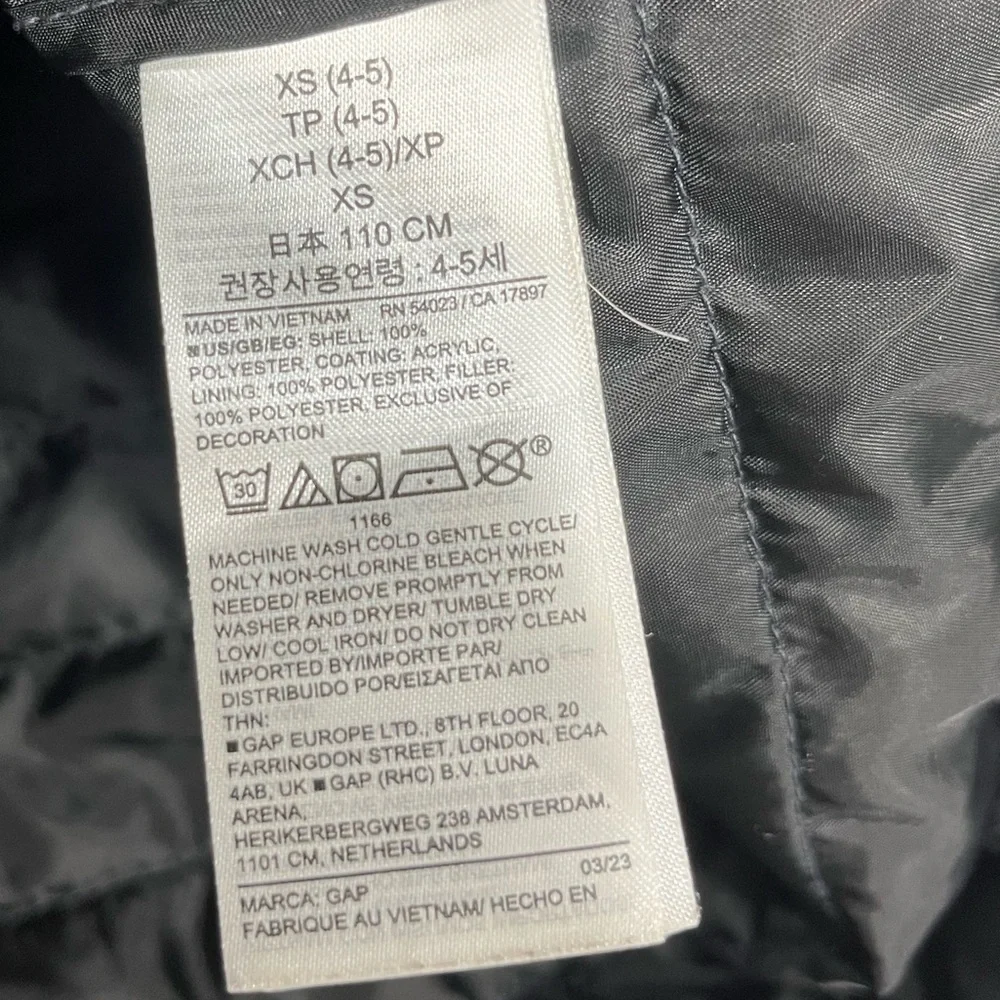 GAP preowned good