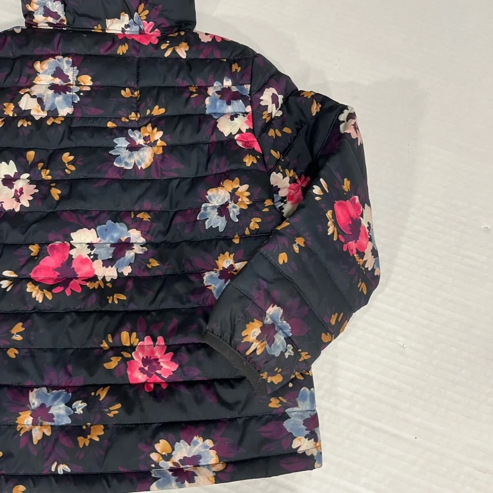 GAP preowned good