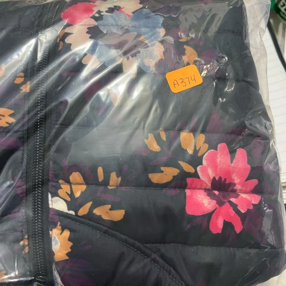 GAP preowned good