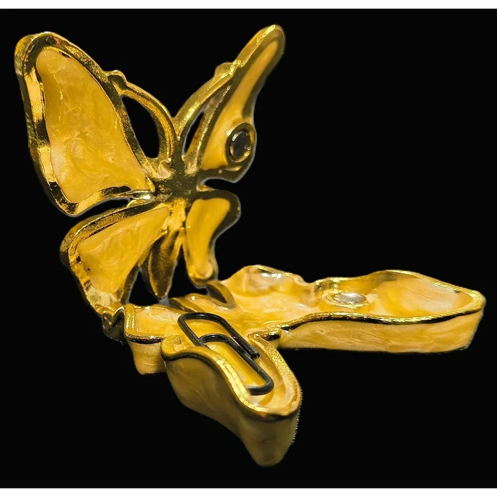 N/A vintage butterfly