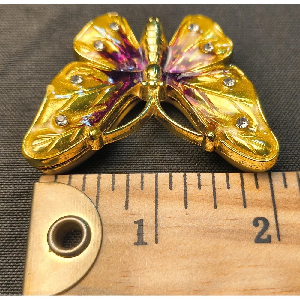 N/A vintage butterfly