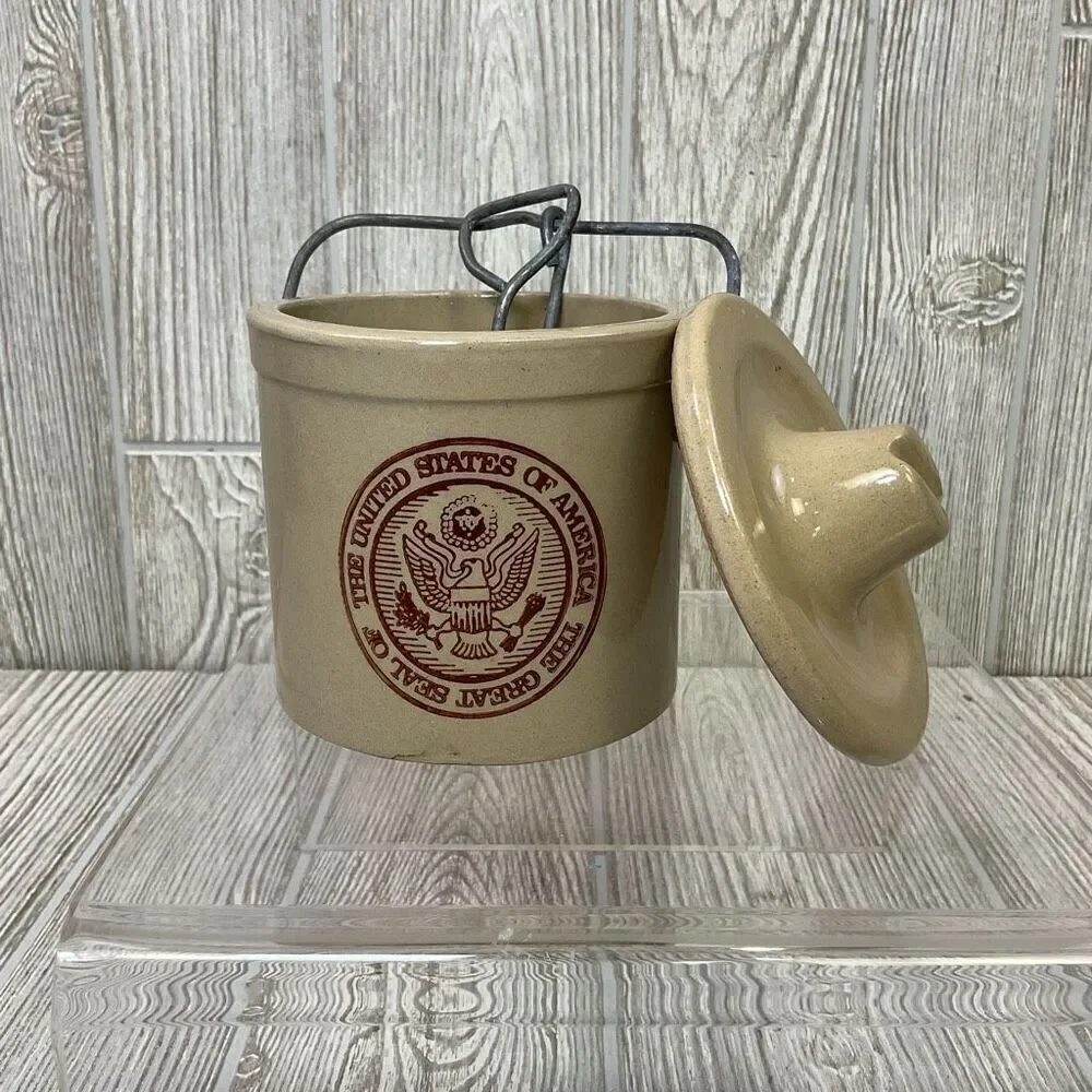 Vintage crock wire