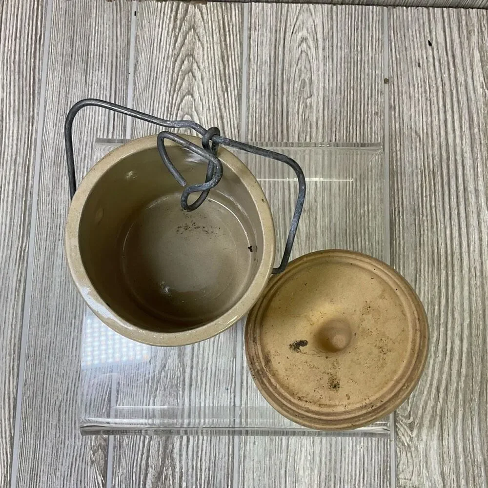 Vintage crock wire