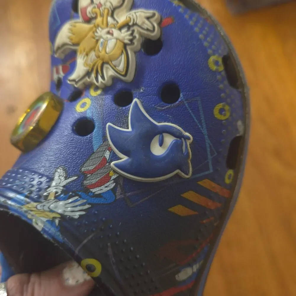 CROCS kids sonic