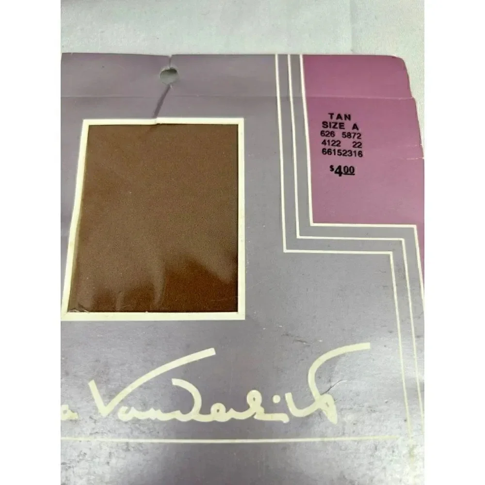 Gloria Vanderbilt new package