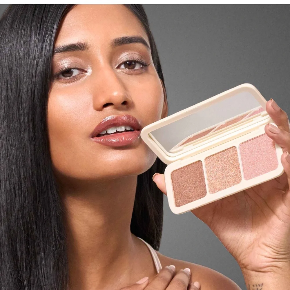 COVER FX shades talc