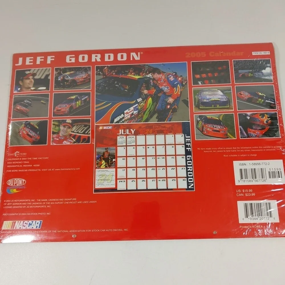 2005 NASCAR #24 Jeff Gordon‎ Wall Calendar 15 x 11