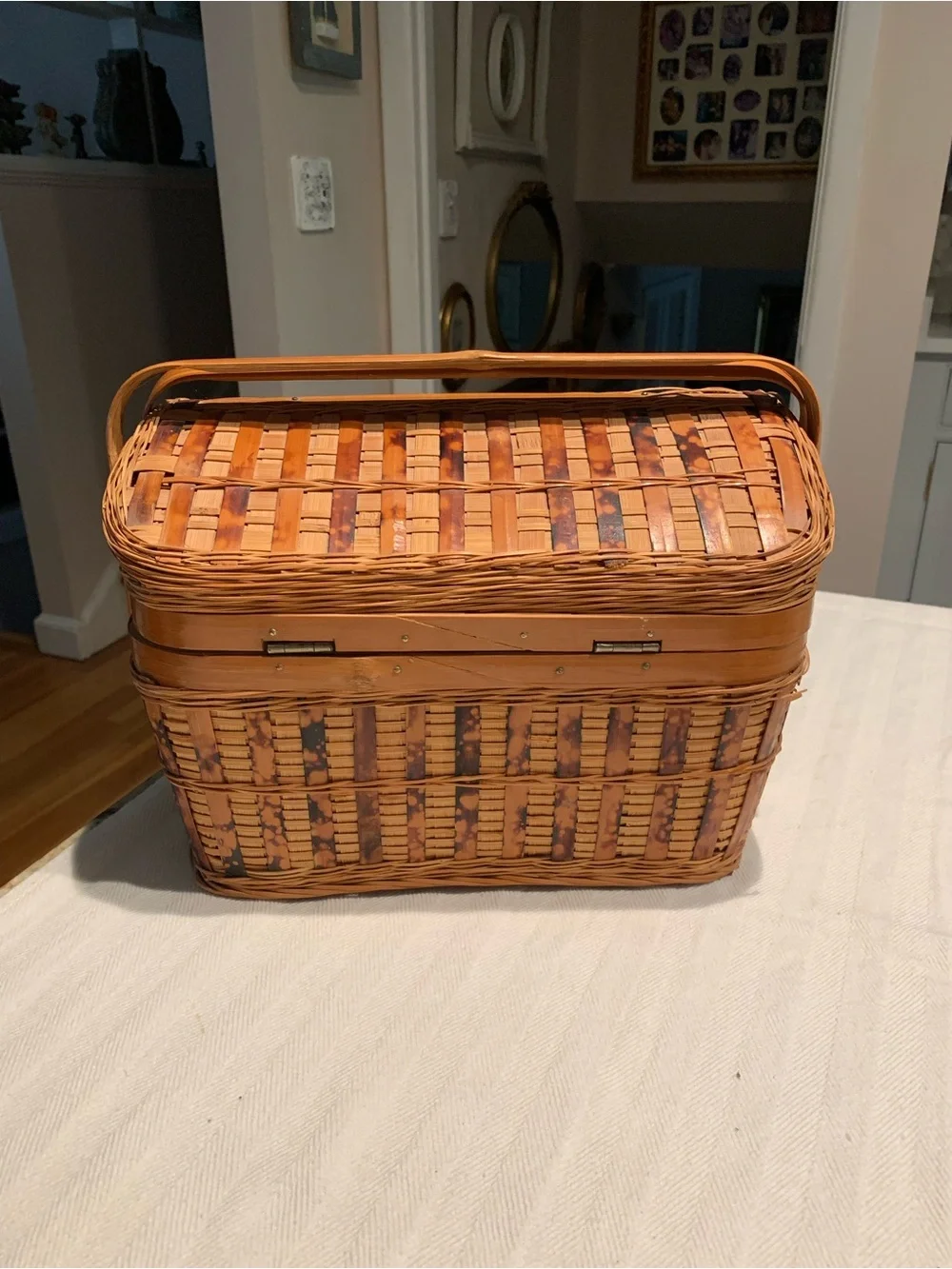 N/A stylish woven
