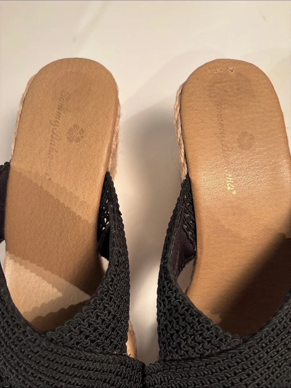 Tommy Bahama slip espadrille