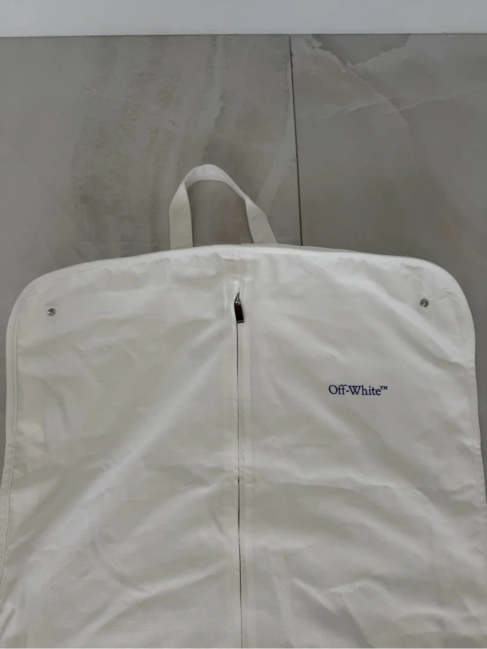 Off-White off white