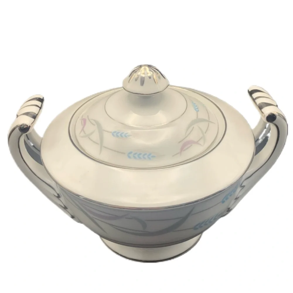 Valmont China this vintage