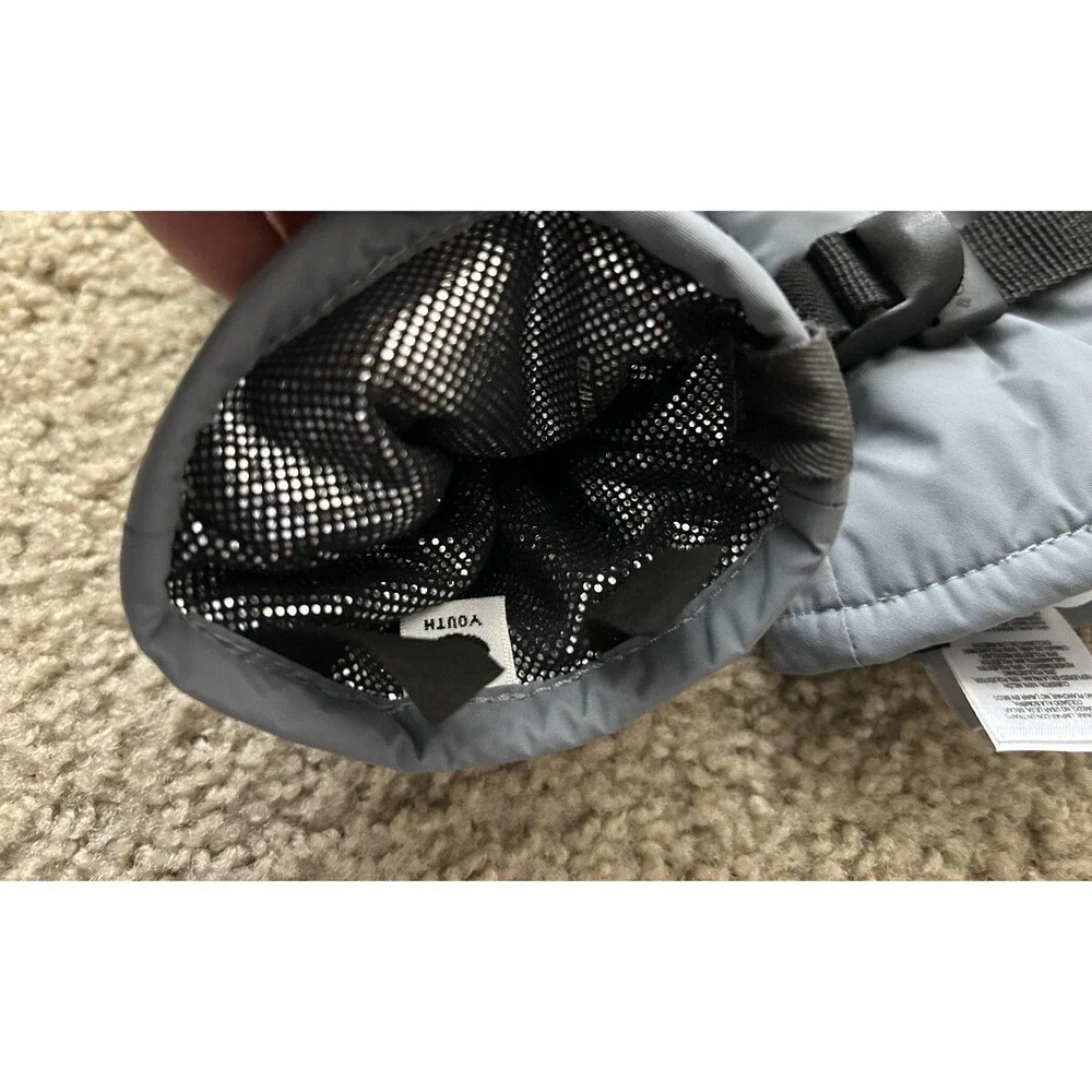 Columbia youth gray