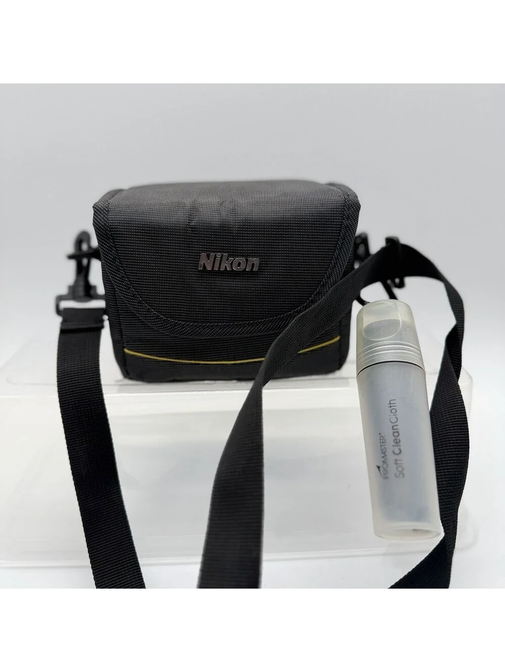 Nikon comes batteries