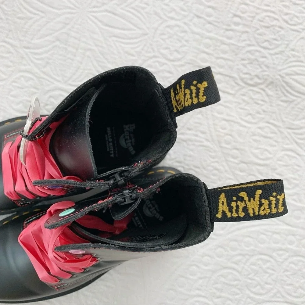Dr. Martens new without