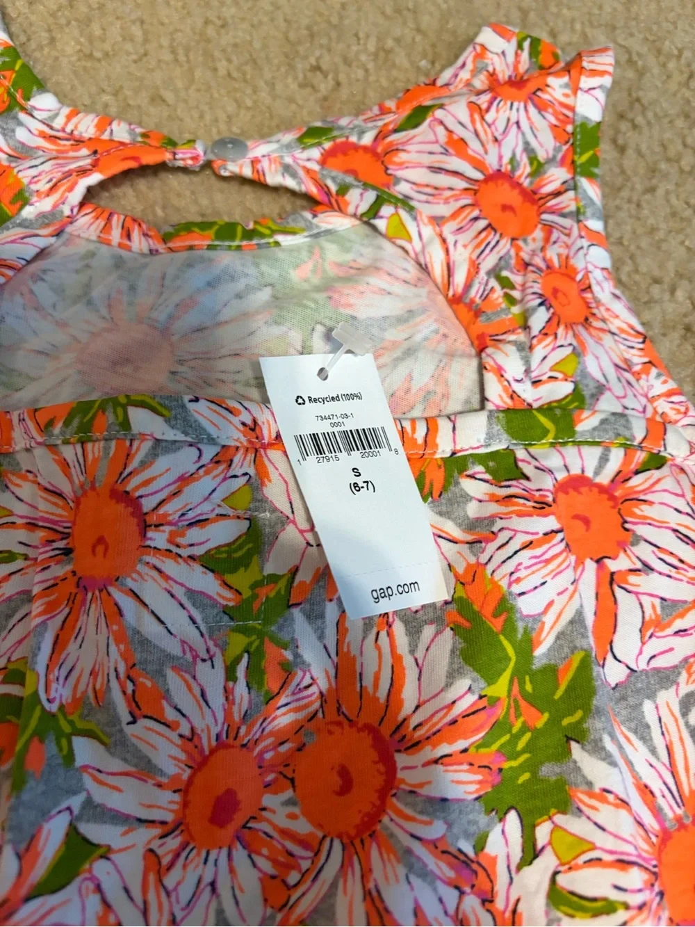 GAP vibrant orange
