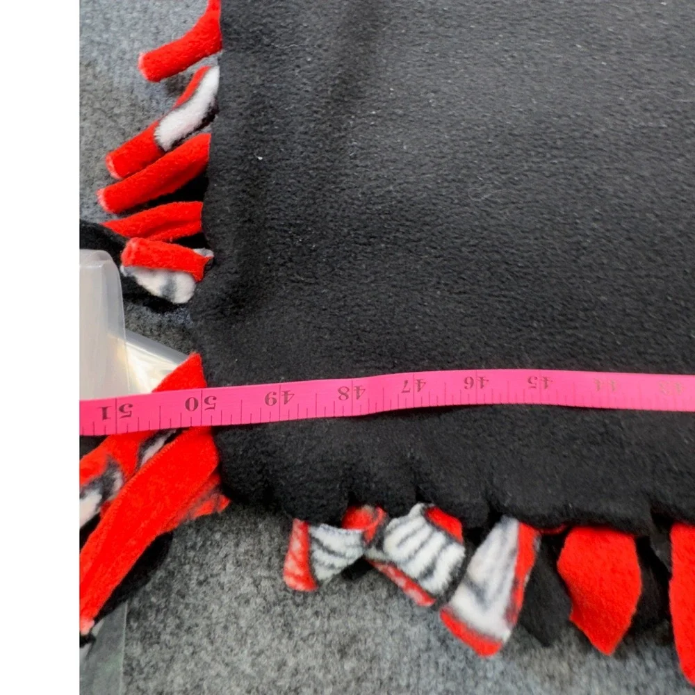 Louisville Cardinals NCAA Fleece Tie Blanket Red Black OS Gameday Tailgate Fan