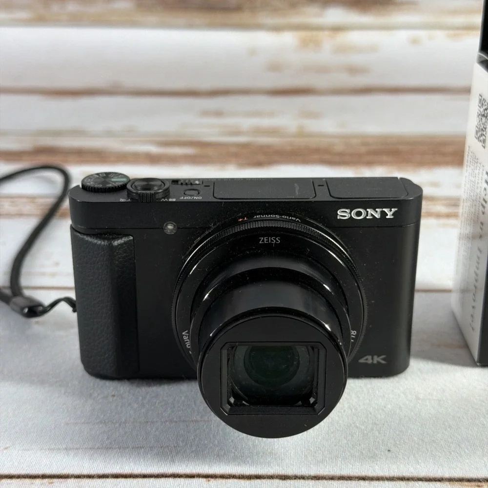 Sony strictly compact color