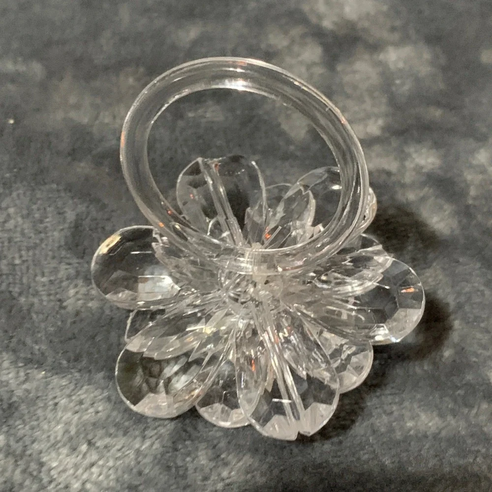 Clear Acrylic Flower Napkin Rings 3D Floral Set of 9 Party Wedding Shower