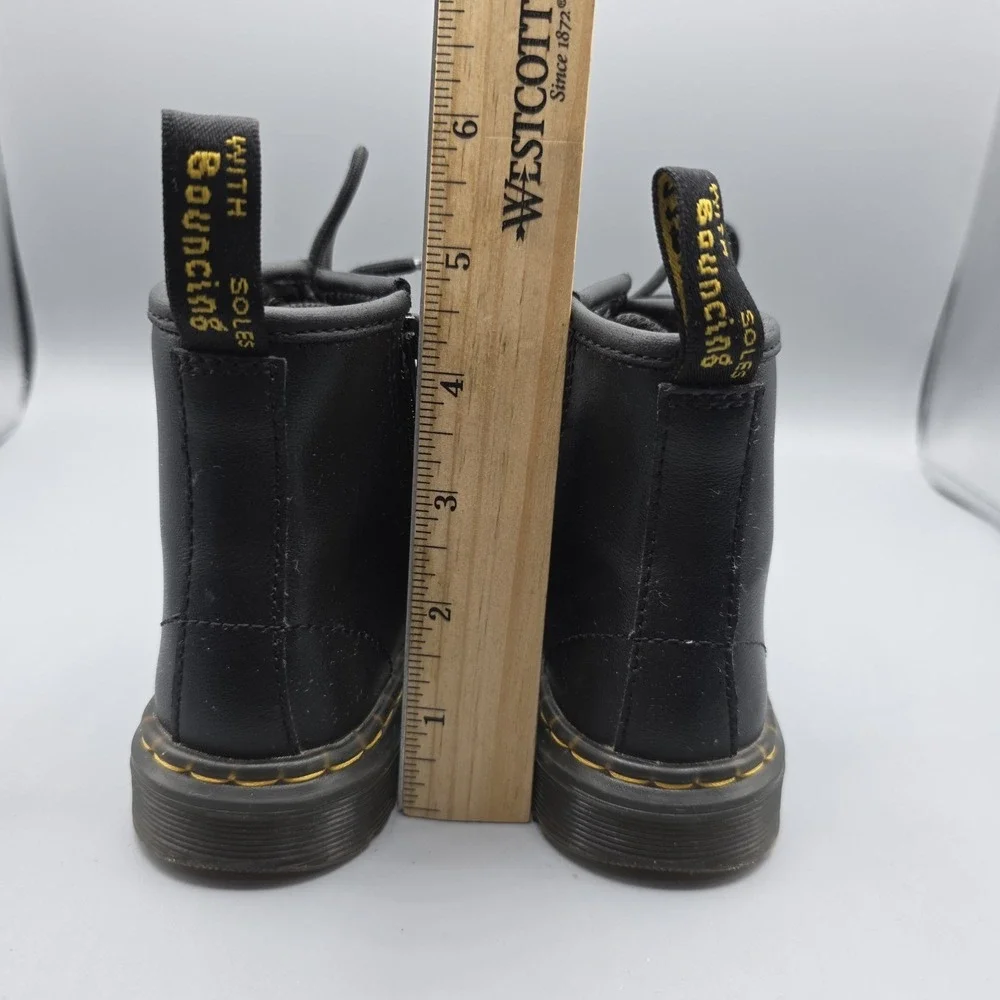 Dr. Martens colors may