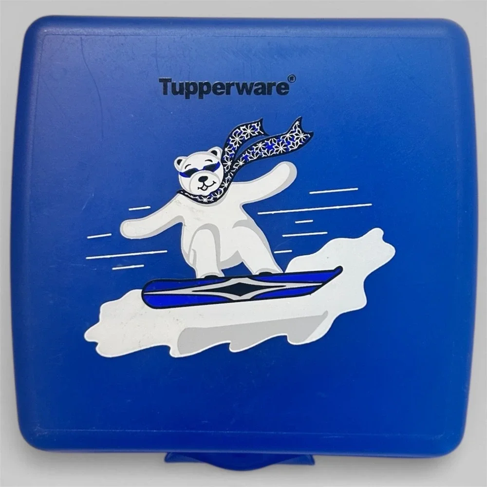 Tupperware bears canisters sandwich