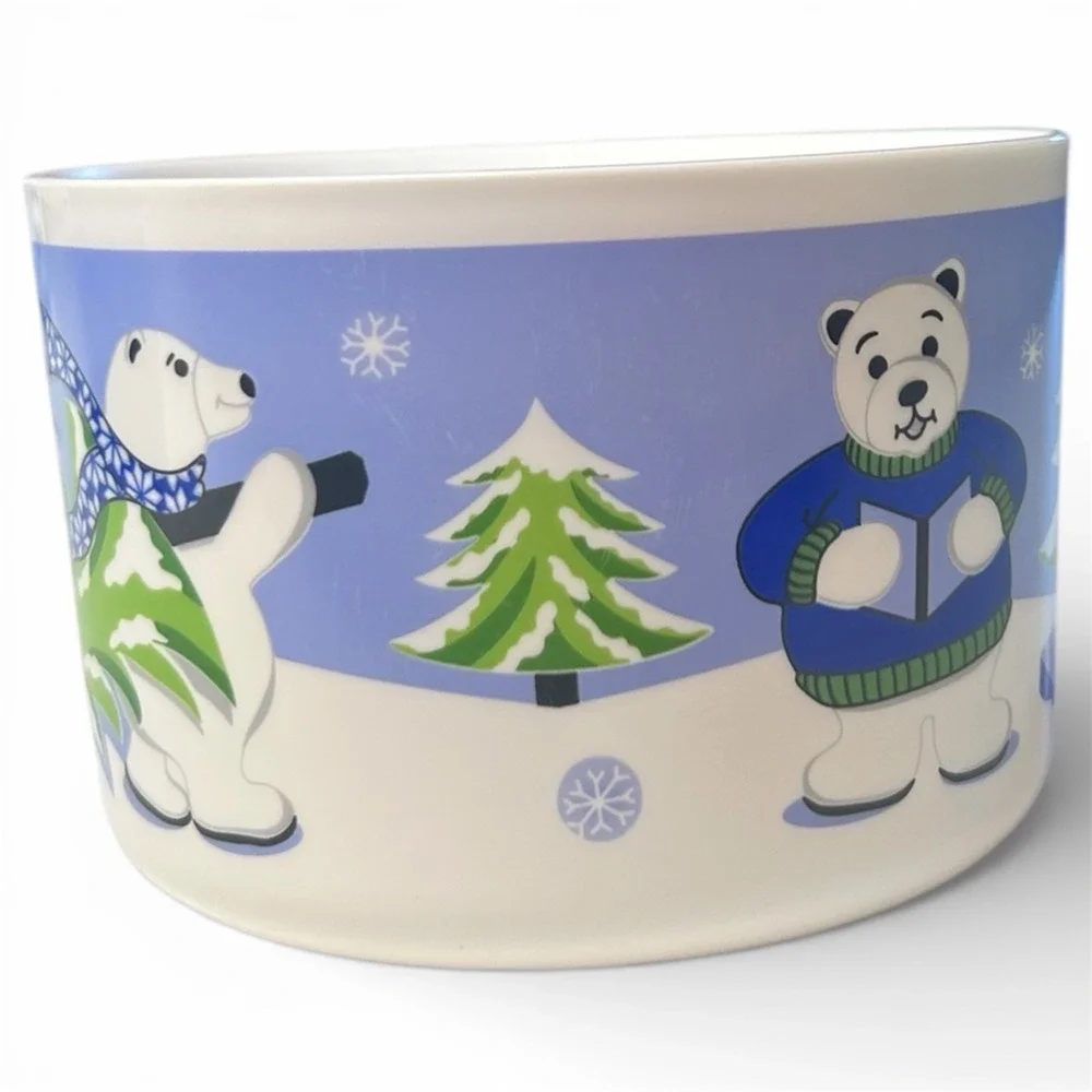 Tupperware canisters winter bear