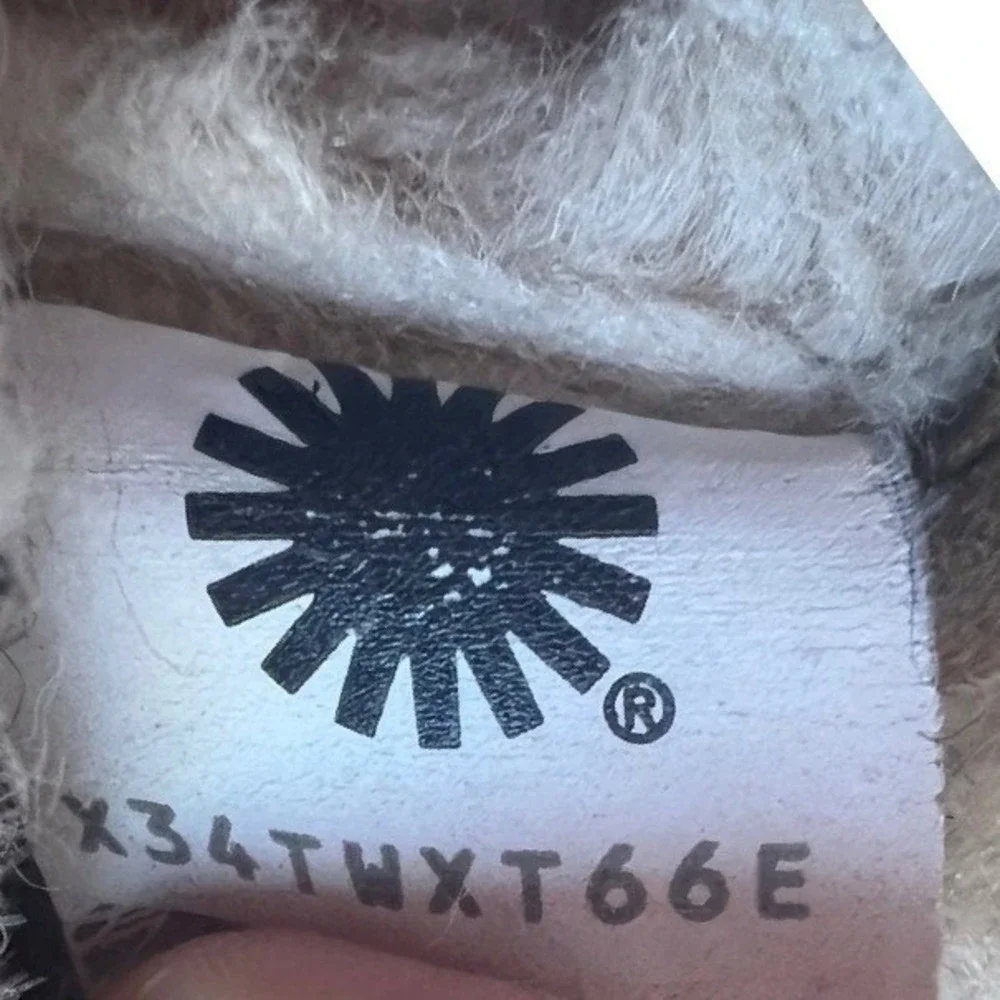 UGG kids neumel