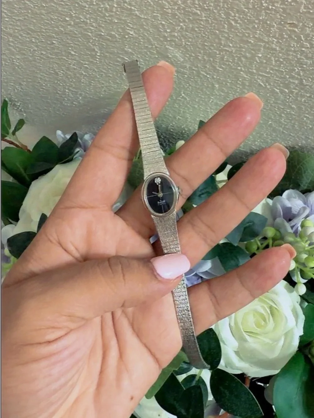 N/A elegant silver