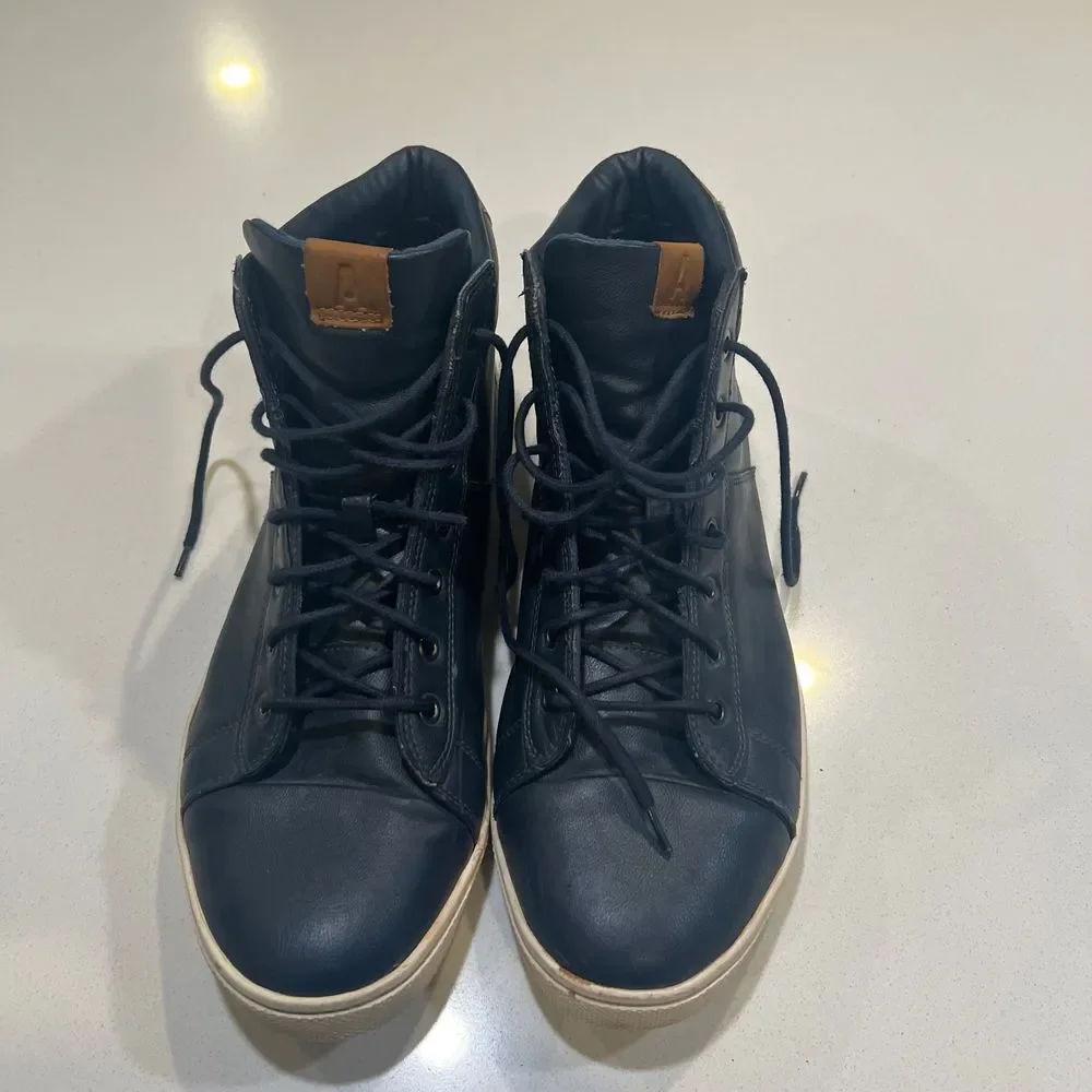 Aldo blue leather