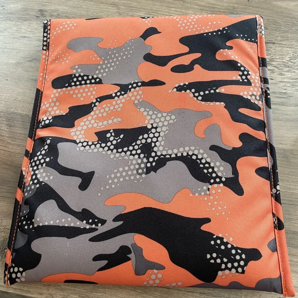 L.L. Bean Ipad Kindle E reader Tablet Padded  Camouflage Travel carry Case
