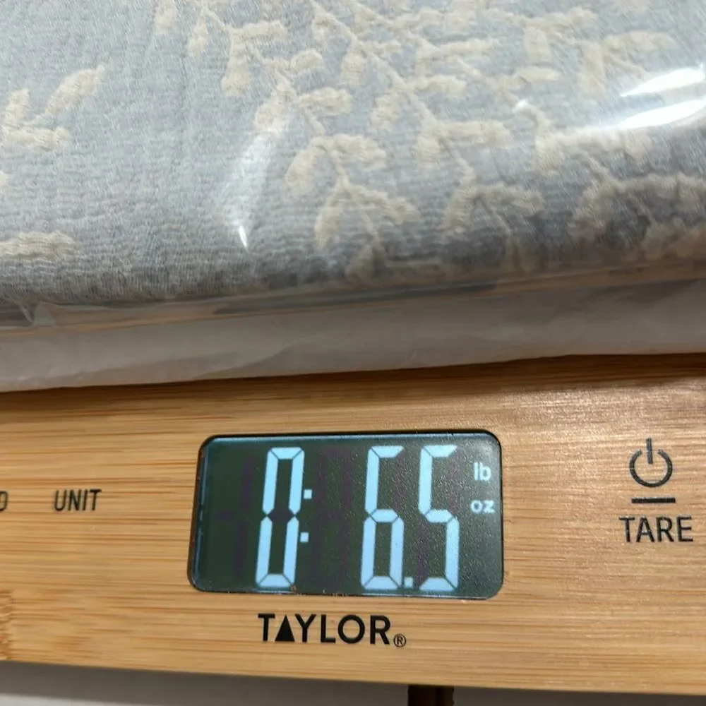 Tahari gauze large