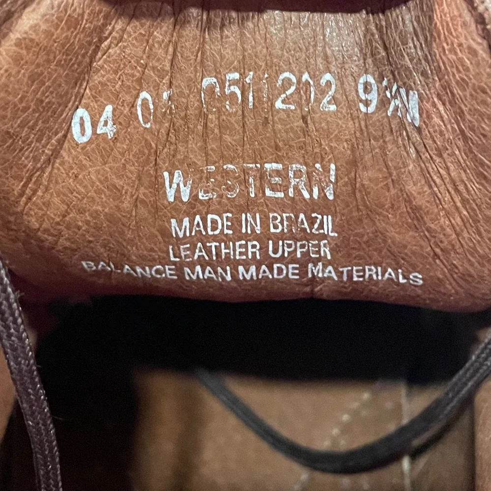 G.H. Bass & Co. ankle closure