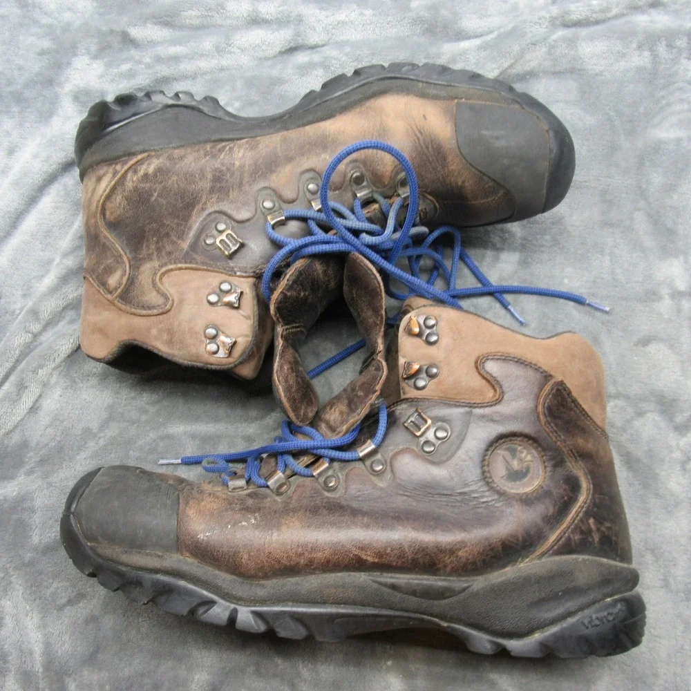 Merrell couple blemish