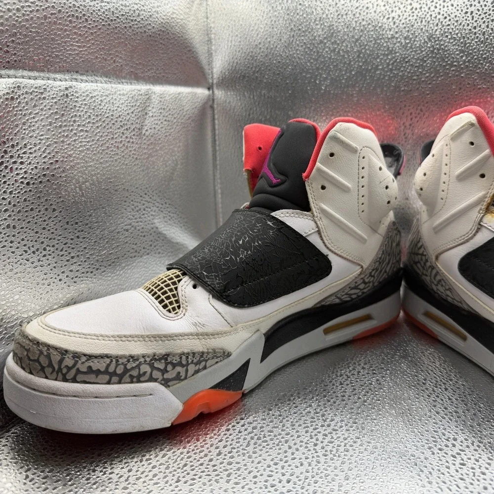Jordan product pair