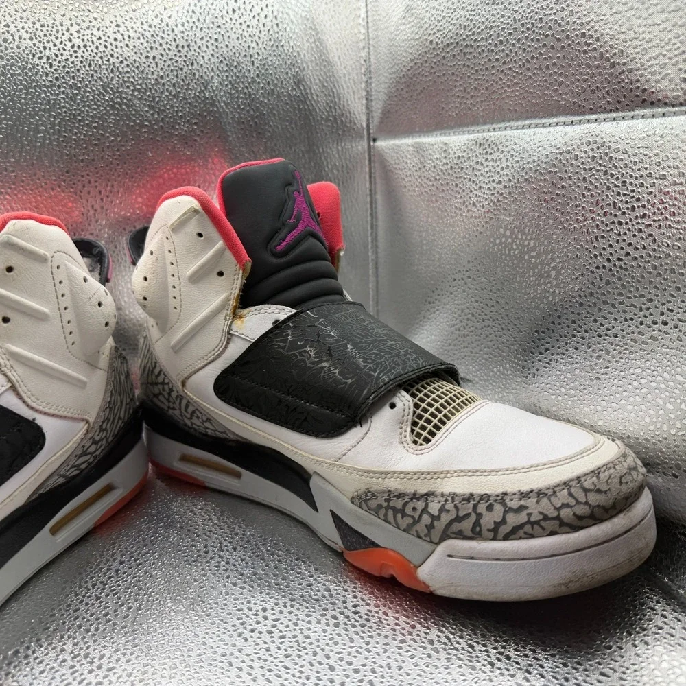 Jordan product pair