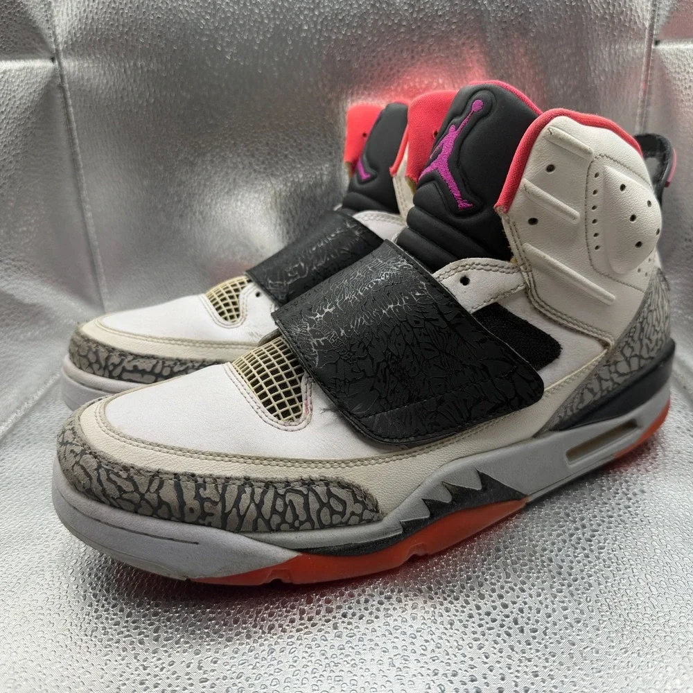 Jordan product pair