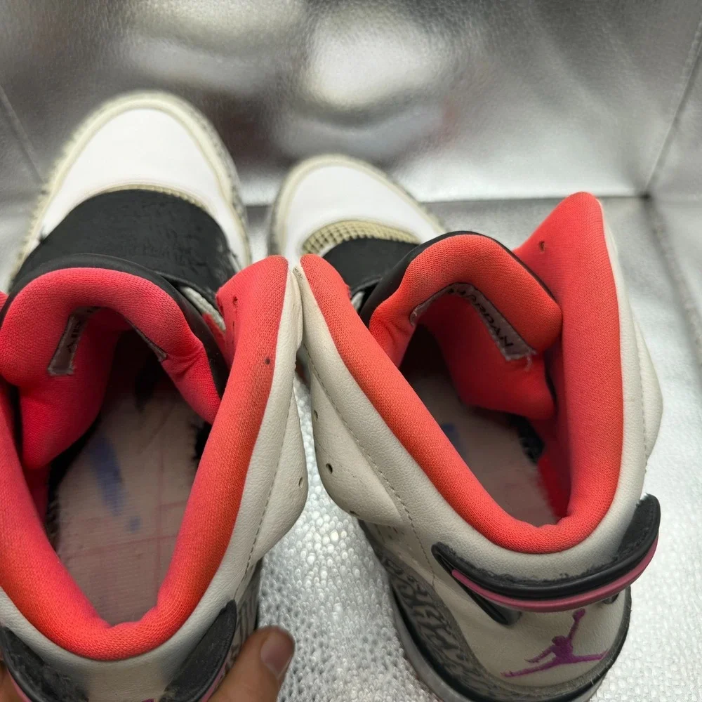 Jordan product pair