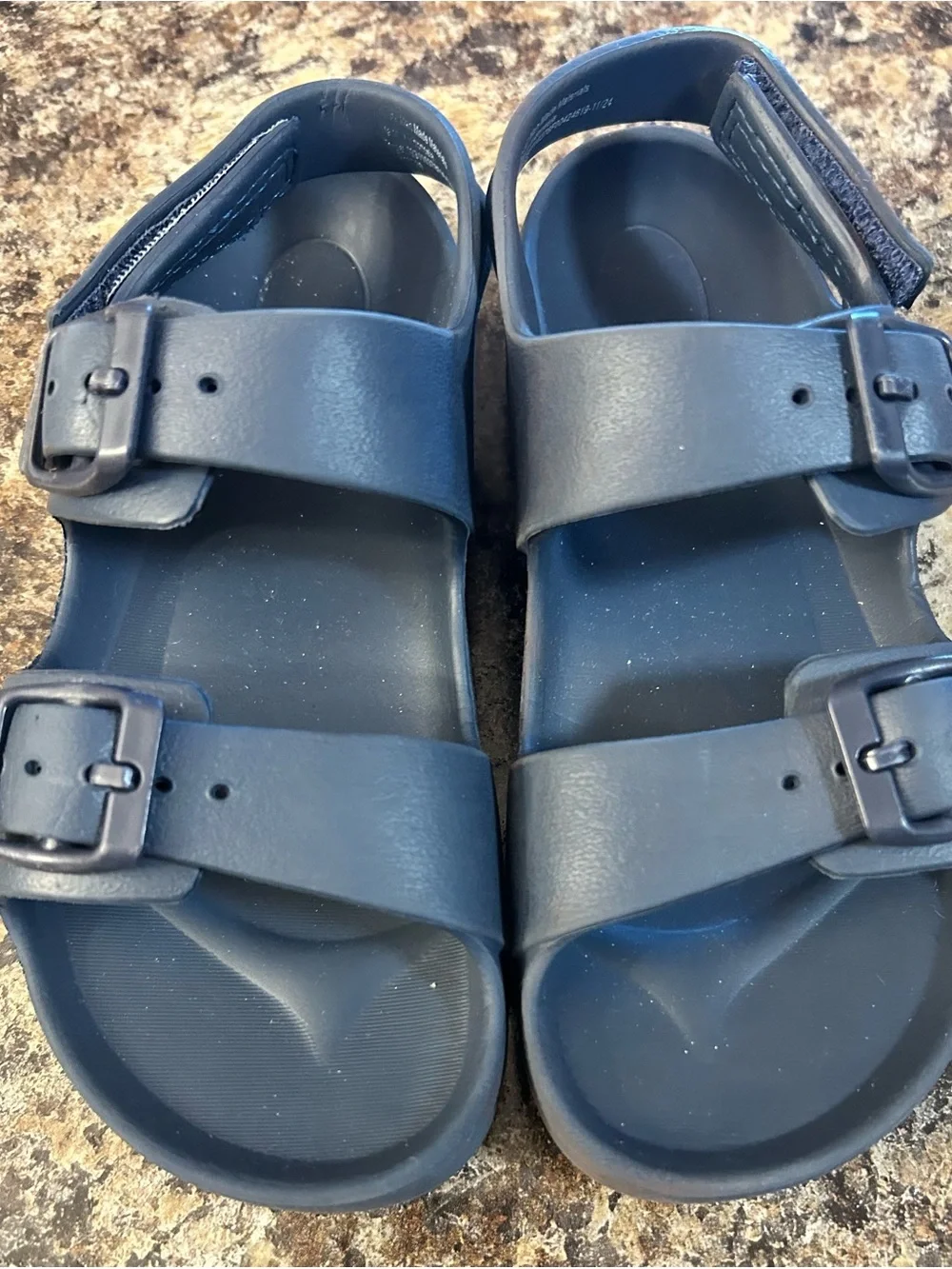 Cat & Jack Boys Ade footbed Sandals Size 12T