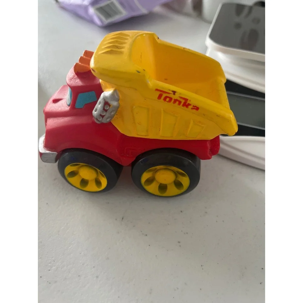Tonka chuck friends