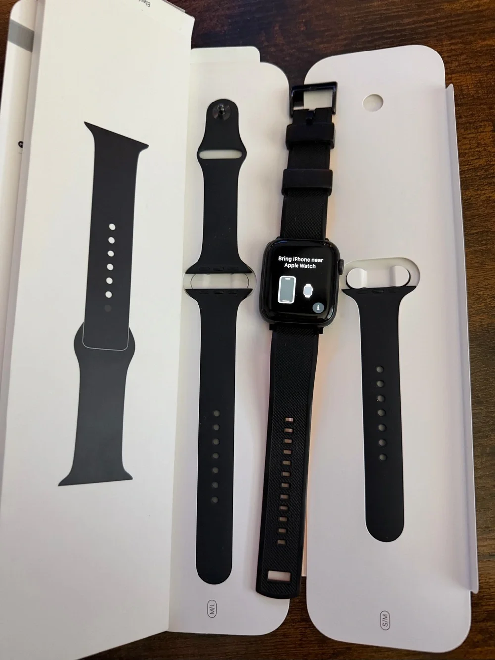 Apple compatible smartwatch