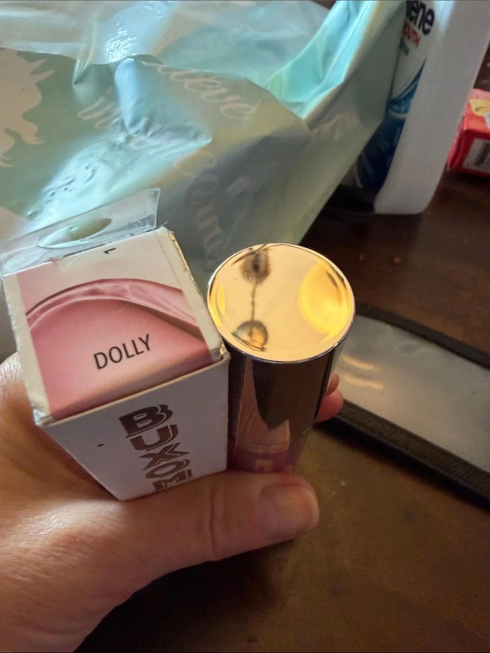Buxom hydrating plumping