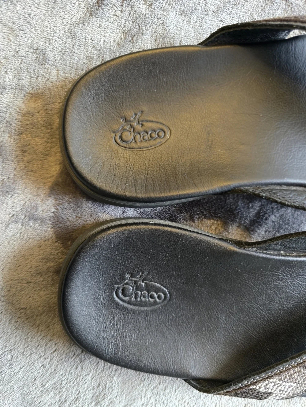 Chaco flip flops