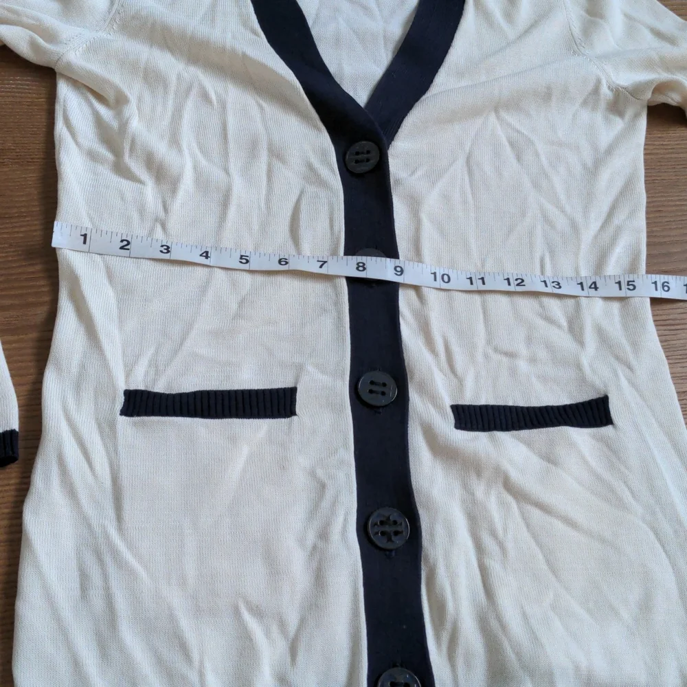 ⭐ Tory Burch Cardigan Sz S