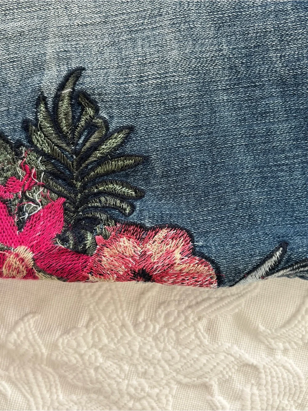 NWT Terra & Sky Boho Denim Frayed Hem Shorts with Floral Embroidery - Plus Size!