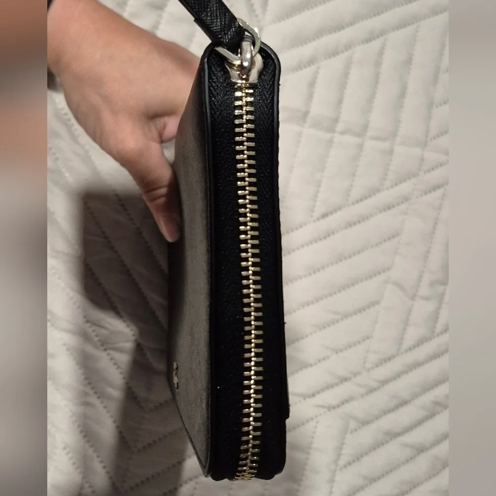 kate spade sleek stylish