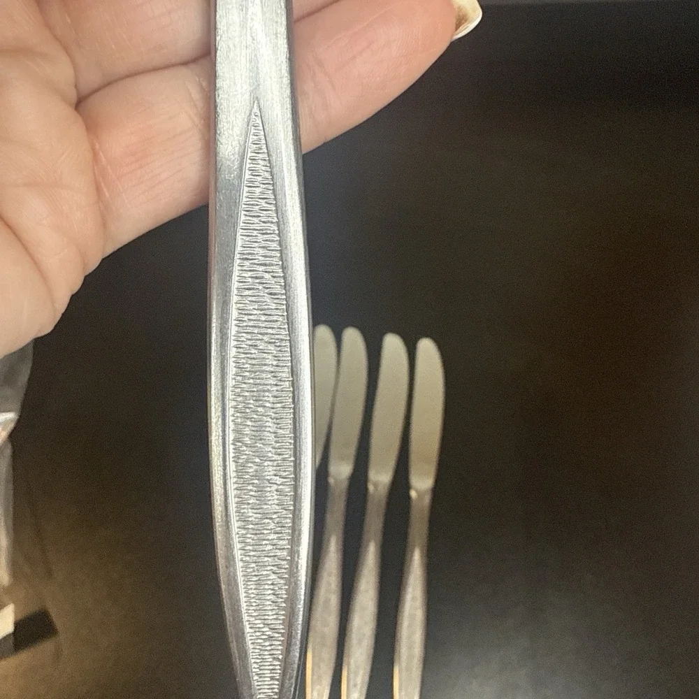 N/A vtg stainless
