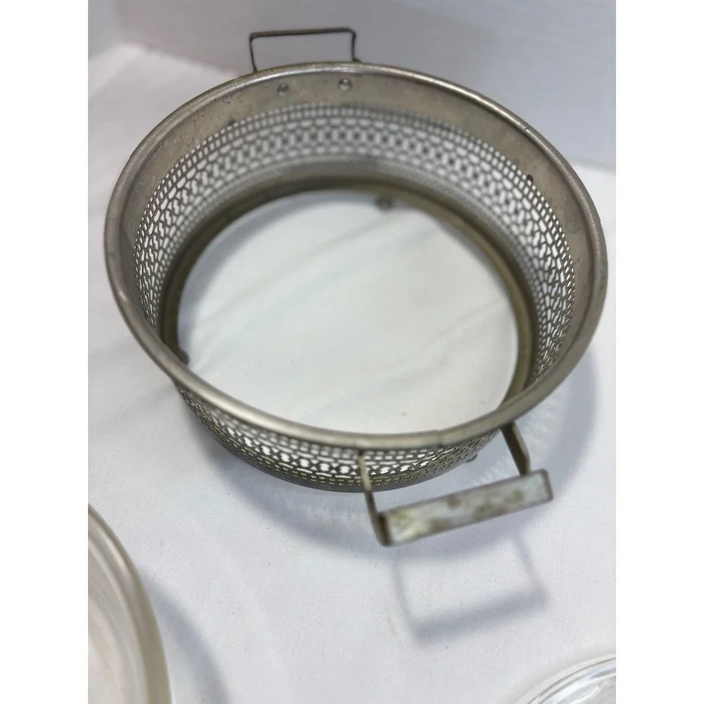 Pyrex featuring kitchenware while