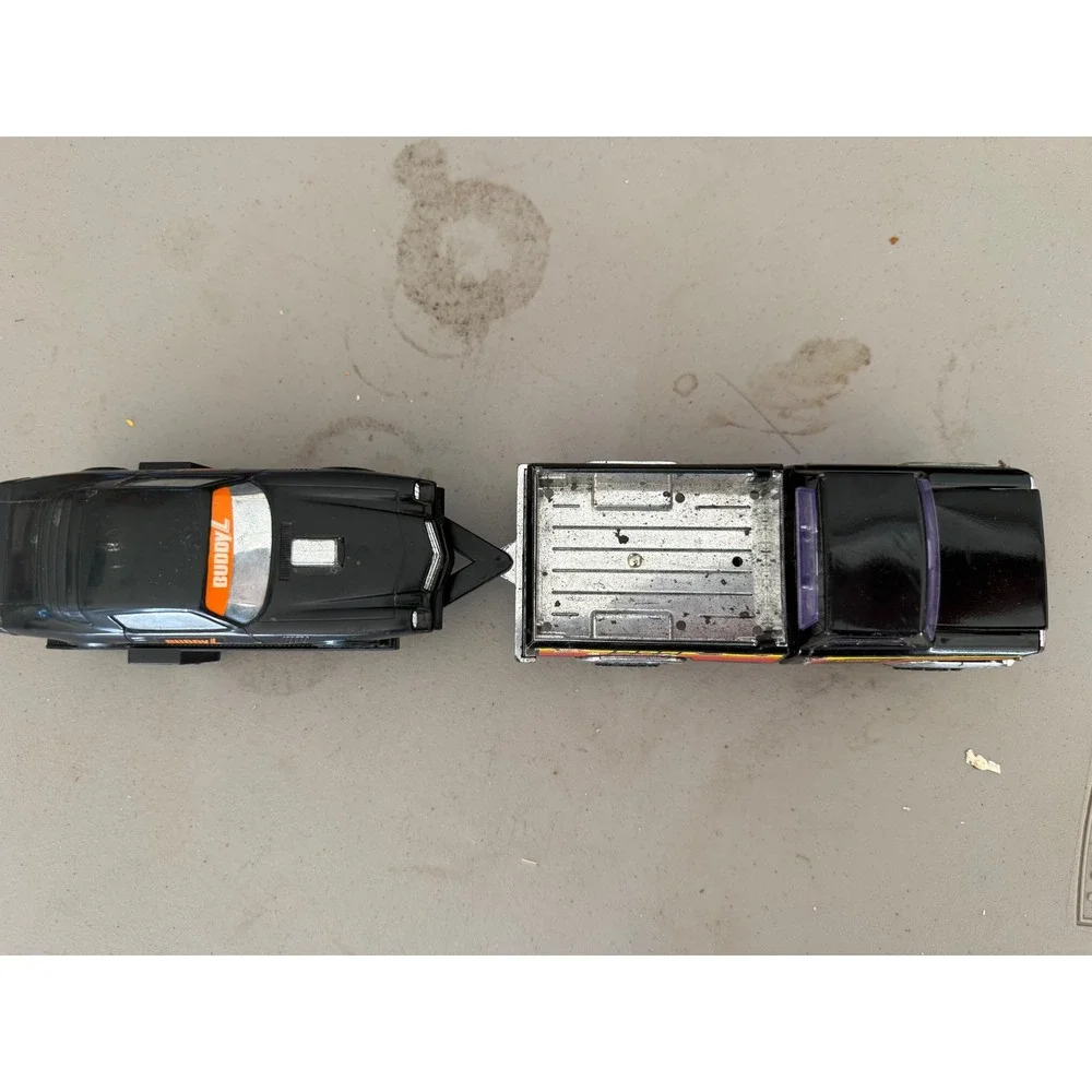 Buddy L piece features pickup