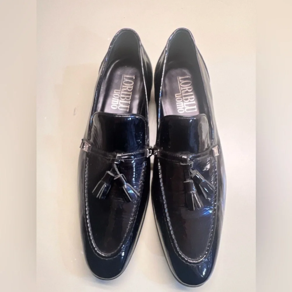 NWT LORIBLU MADE IN ITALY LEATHER  Black Loafers Sleek Slip-Ons