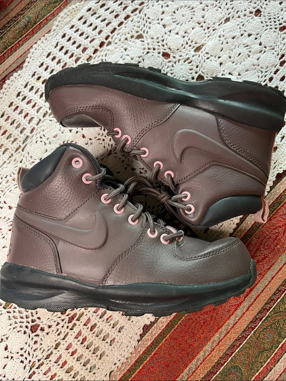 Nike manoa ltr