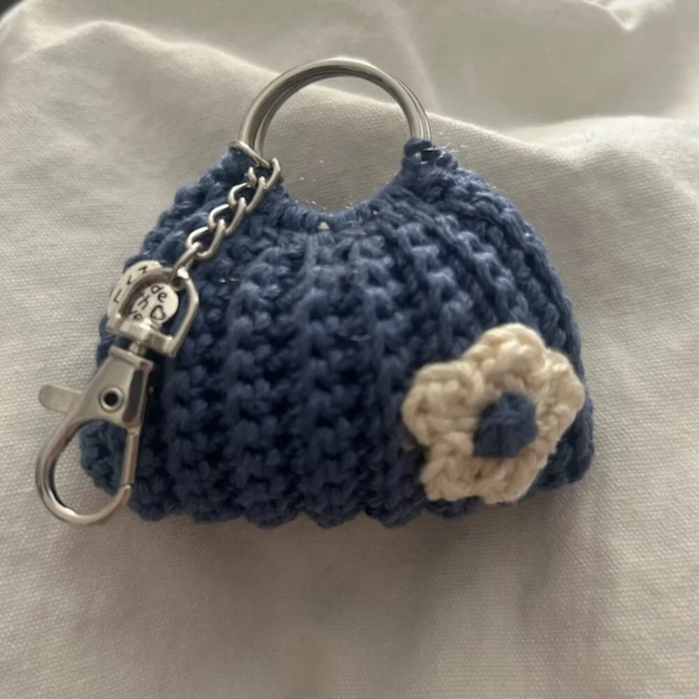 N/A adorable handcrafted